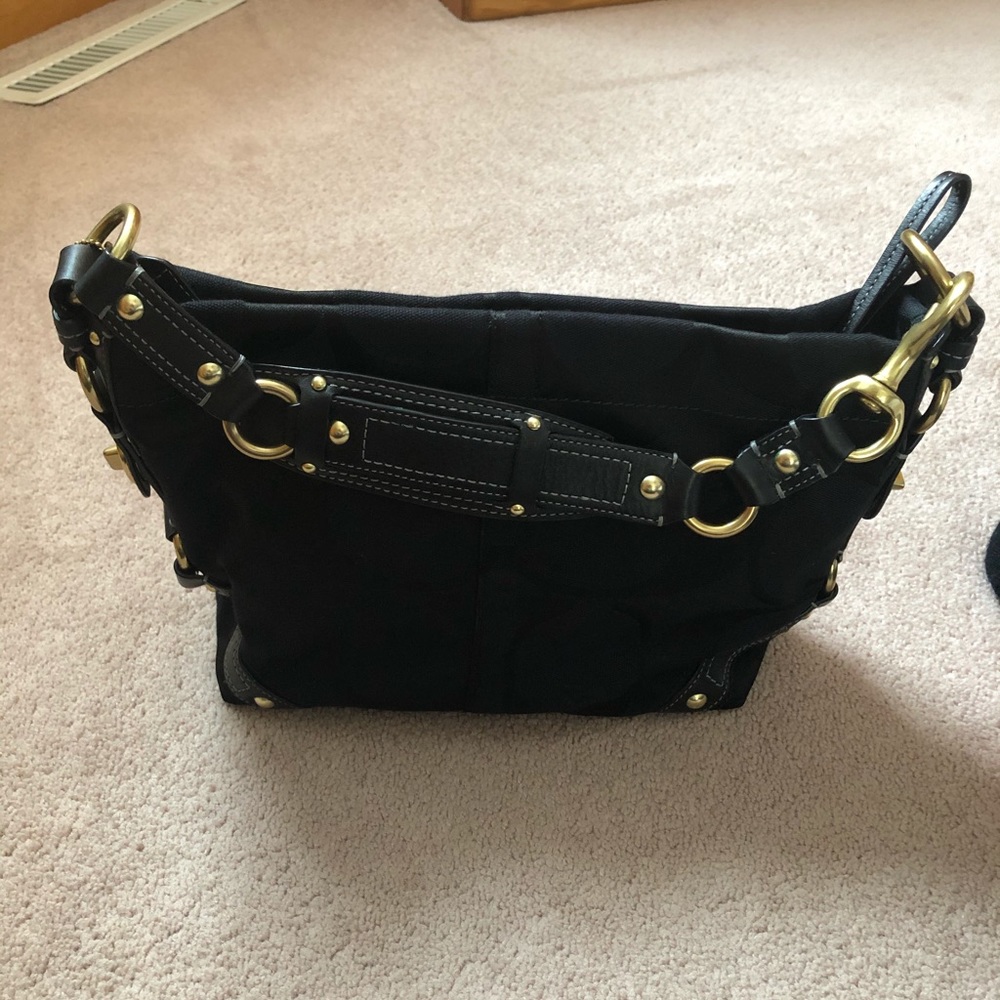 Authentic coach purse - Picture 3 of 3